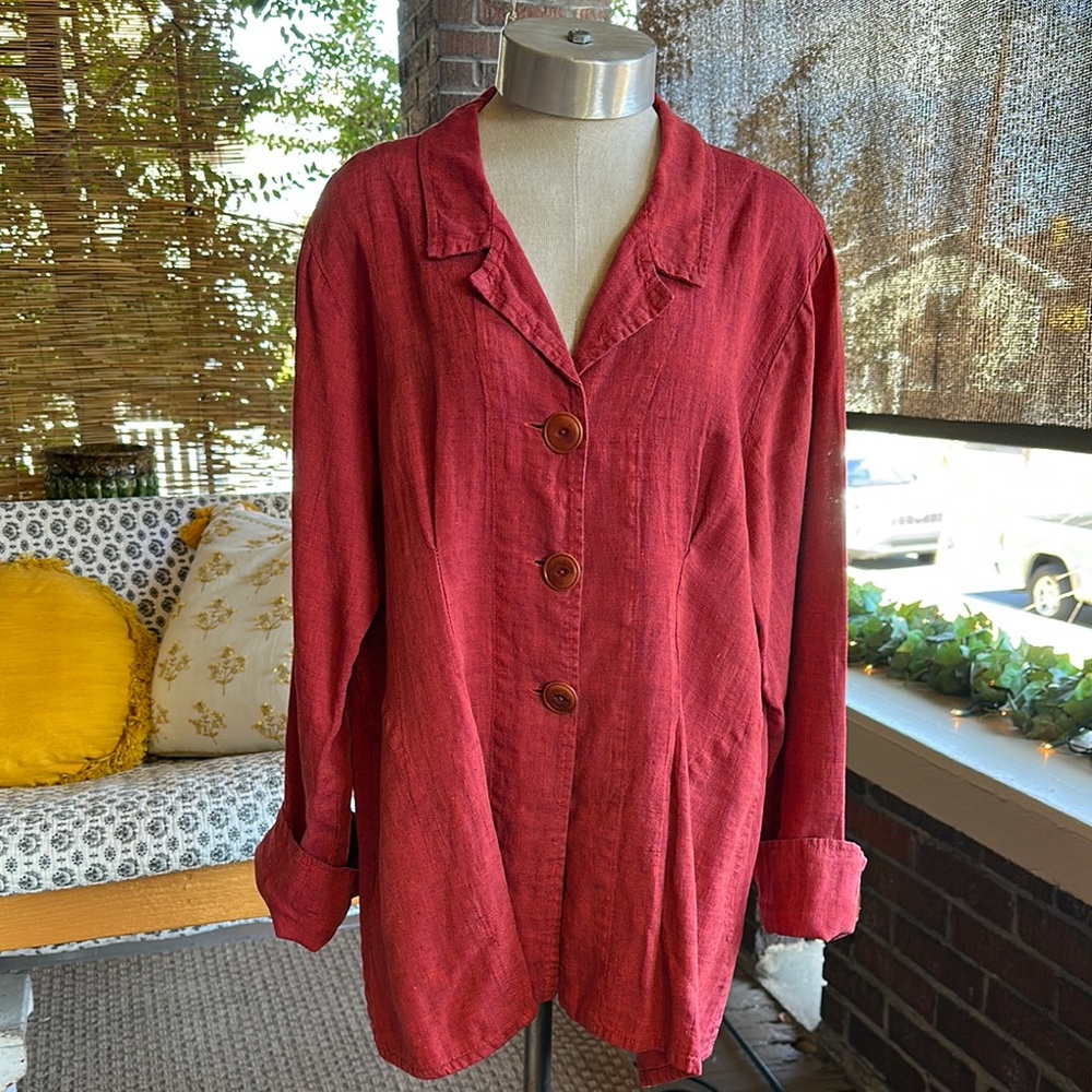 Flax red/rust linen button front relaxed Lagenlook jacket w/pockets. Size Medium